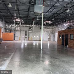 8420 KAO CIRCLE, Manassas, VA 20110