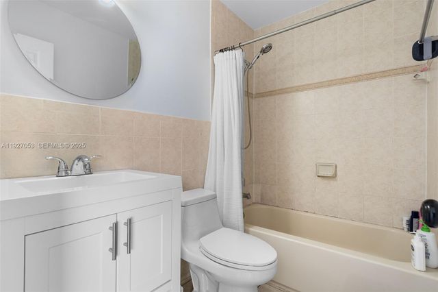 22014 SW 103rd Ave, Cutler Bay, FL 33190