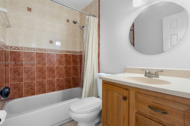 22014 SW 103rd Ave, Cutler Bay, FL 33190