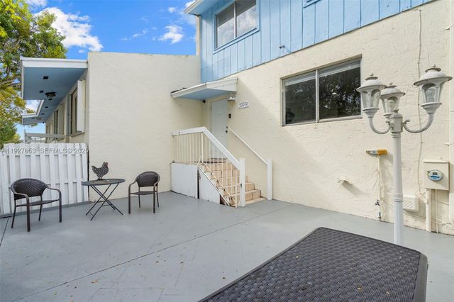 22014 SW 103rd Ave, Cutler Bay, FL 33190