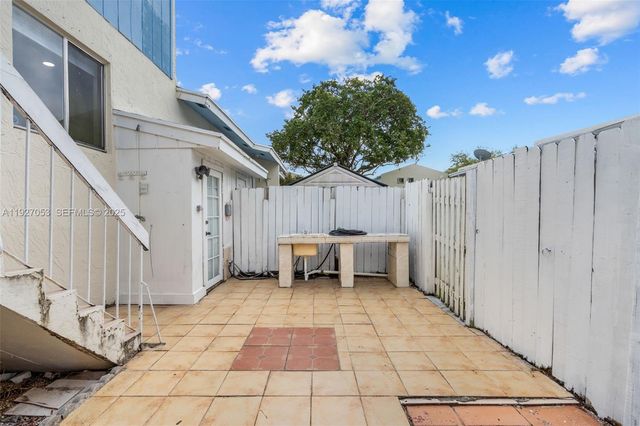 22014 SW 103rd Ave, Cutler Bay, FL 33190