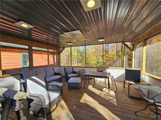 8 North Hillsborough Road, Amboy, NY 13316