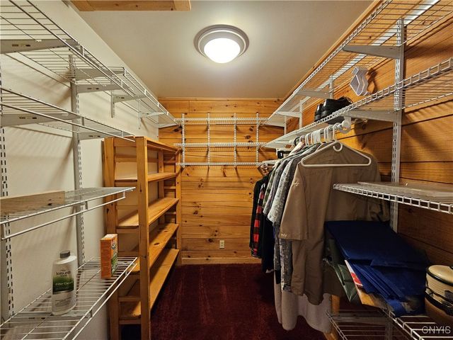 8 North Hillsborough Road, Amboy, NY 13316