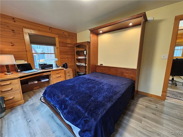 8 North Hillsborough Road, Amboy, NY 13316