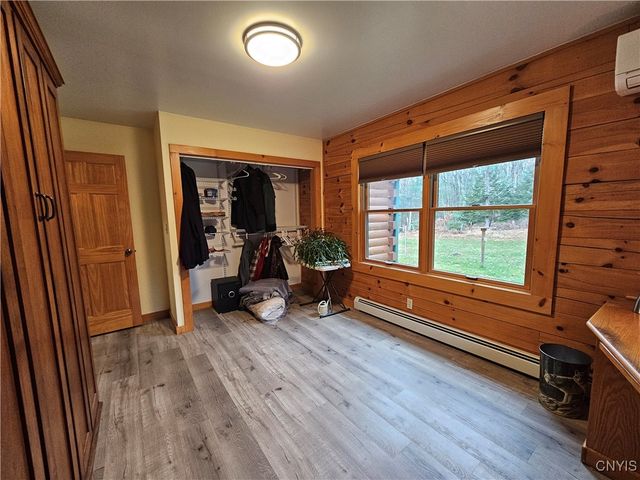 8 North Hillsborough Road, Amboy, NY 13316