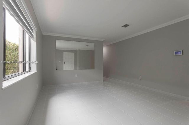 6811 SW 105th Ct, Miami, FL 33173