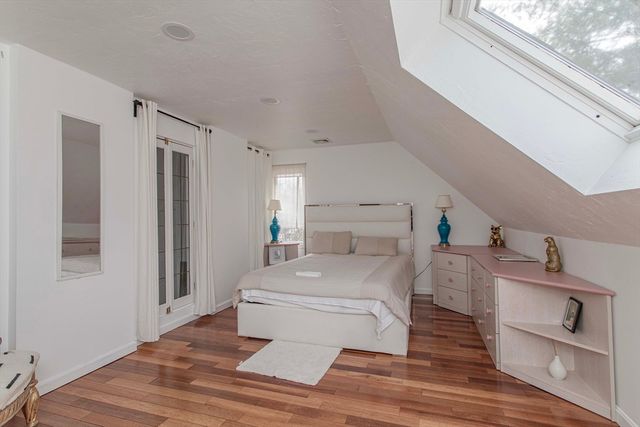 89 Lucas Dr, Stoughton, MA 02072