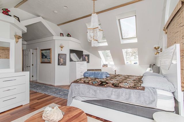 89 Lucas Dr, Stoughton, MA 02072