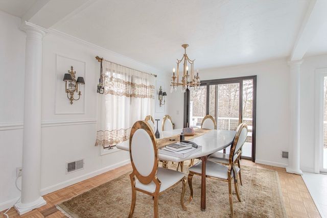 89 Lucas Dr, Stoughton, MA 02072