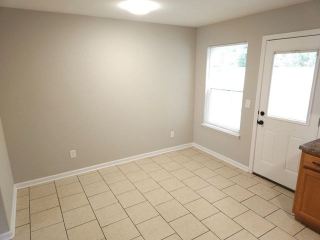 705 Crestland Ave Apt B2, Murfreesboro, TN 37130
