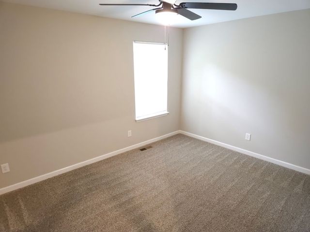 705 Crestland Ave Apt B2, Murfreesboro, TN 37130