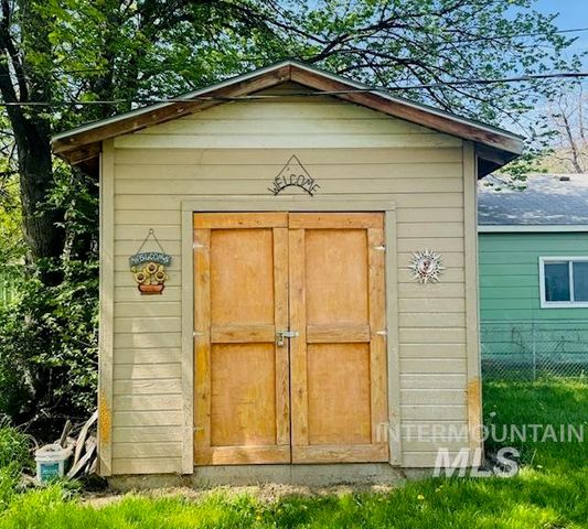 128 9th Ave. N., Nampa, ID 83687