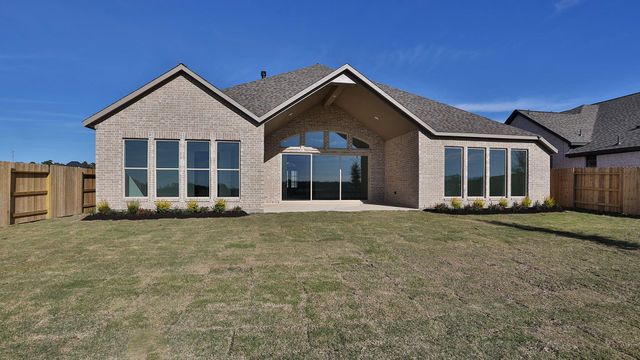 1227 Basset Hound Drive, Montgomery, TX 77316