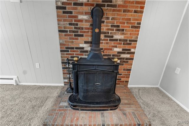 310 Gordon Parkway, Camillus, NY 13219