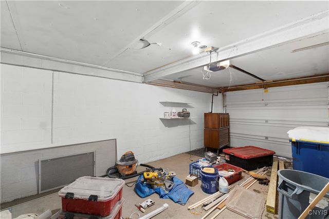 310 Gordon Parkway, Camillus, NY 13219