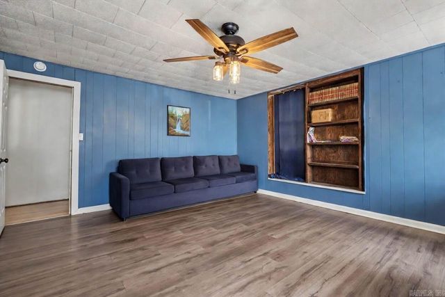 195 Washington Avenue, Quitman, AR 72131