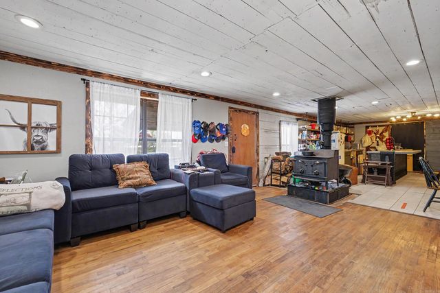 195 Washington Avenue, Quitman, AR 72131