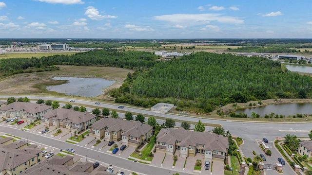 29947 SOUTHWELL LANE, Wesley Chapel, FL 33543