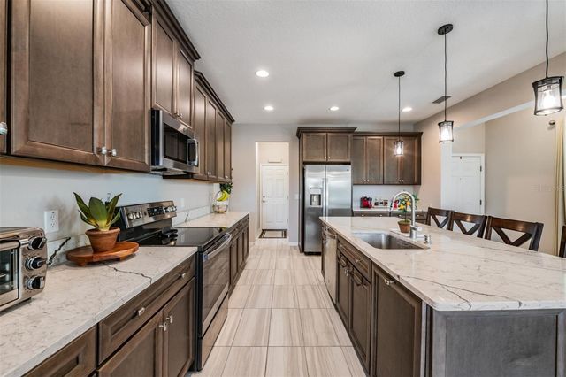 29947 SOUTHWELL LANE, Wesley Chapel, FL 33543