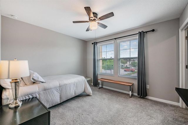 29947 SOUTHWELL LANE, Wesley Chapel, FL 33543