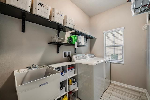 29947 SOUTHWELL LANE, Wesley Chapel, FL 33543