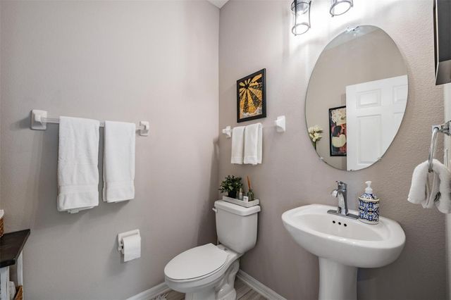 29947 SOUTHWELL LANE, Wesley Chapel, FL 33543