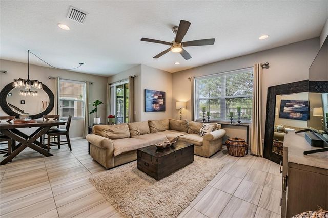 29947 SOUTHWELL LANE, Wesley Chapel, FL 33543