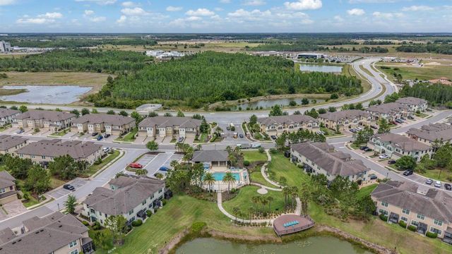 29947 SOUTHWELL LANE, Wesley Chapel, FL 33543