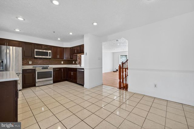 20536 STAFFORDSHIRE DR, Germantown, MD 20874