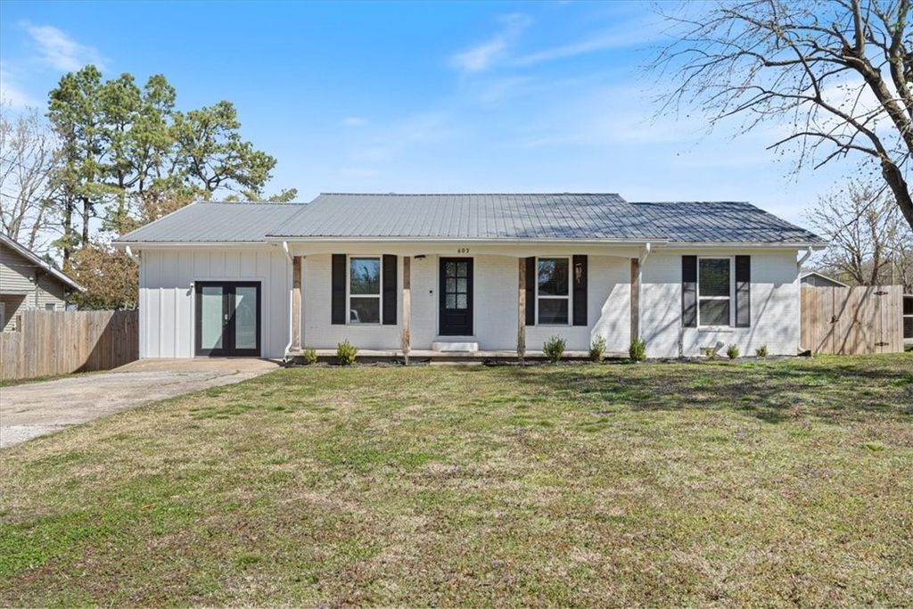 603 Sugar Hill Road, Lincoln, AR 72744