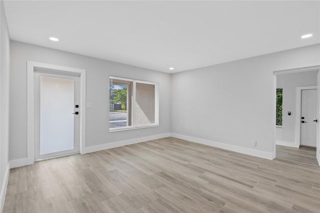 333 NE 24th Street, Wilton Manors, FL 33305