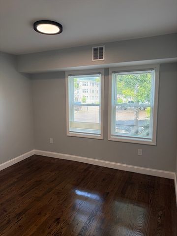 60-62 Wellsmere Road 1, Boston, MA 02131