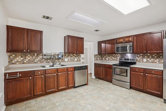 7658 Marble Ridge DR, Austin, TX 78747