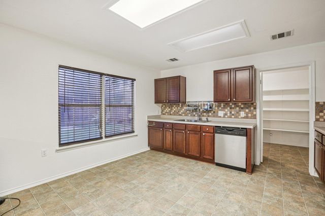 7658 Marble Ridge DR, Austin, TX 78747