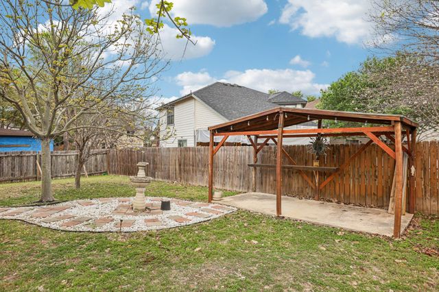 7658 Marble Ridge DR, Austin, TX 78747