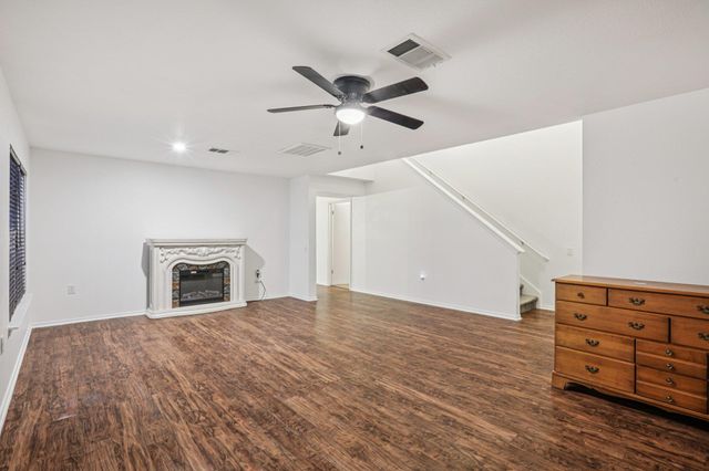 7658 Marble Ridge DR, Austin, TX 78747