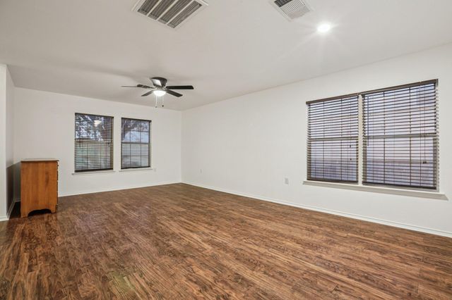 7658 Marble Ridge DR, Austin, TX 78747