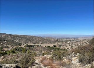 7 Martin Road, Hemet, CA 92544