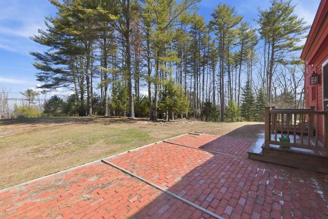 29 Kona Farm Road, Moultonborough, NH 03254