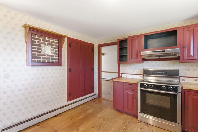 29 Kona Farm Road, Moultonborough, NH 03254