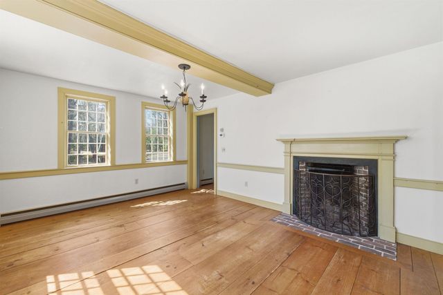 29 Kona Farm Road, Moultonborough, NH 03254
