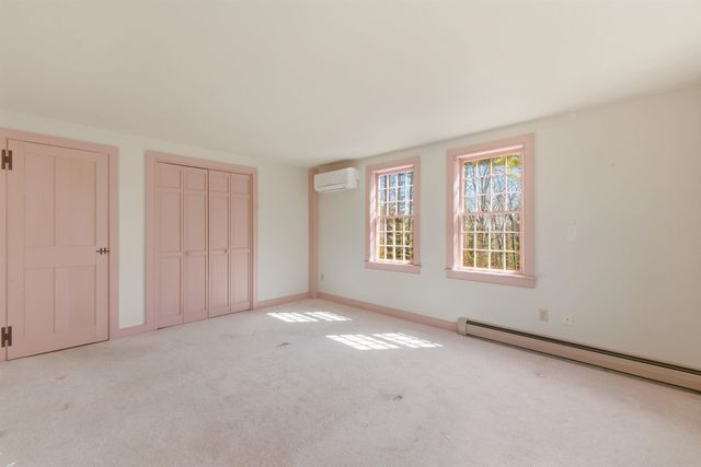 29 Kona Farm Road, Moultonborough, NH 03254