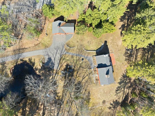 29 Kona Farm Road, Moultonborough, NH 03254