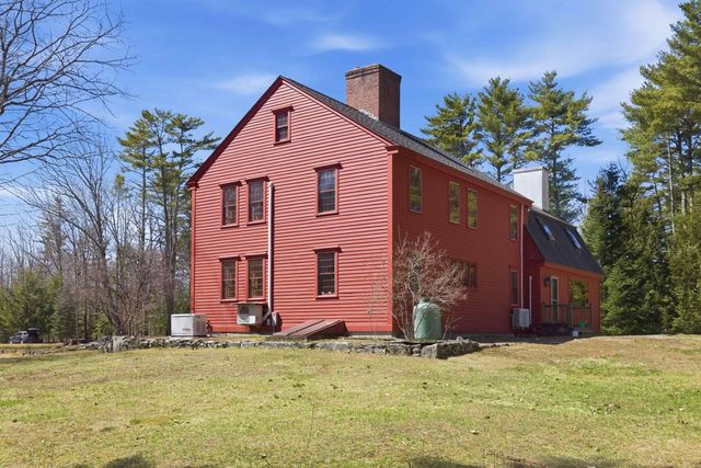 29 Kona Farm Road, Moultonborough, NH 03254