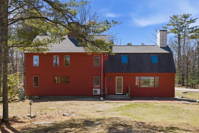 29 Kona Farm Road, Moultonborough, NH 03254