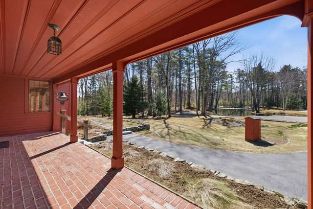 29 Kona Farm Road, Moultonborough, NH 03254