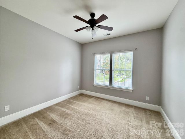 10141 Loch Lomond Drive, Charlotte, NC 28278