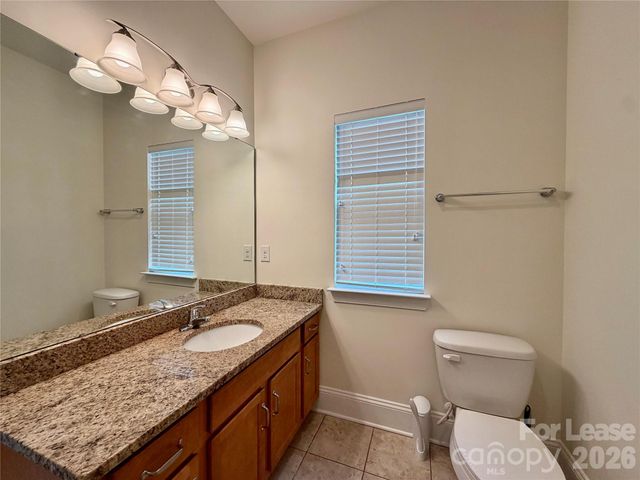 10141 Loch Lomond Drive, Charlotte, NC 28278