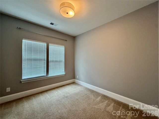 10141 Loch Lomond Drive, Charlotte, NC 28278