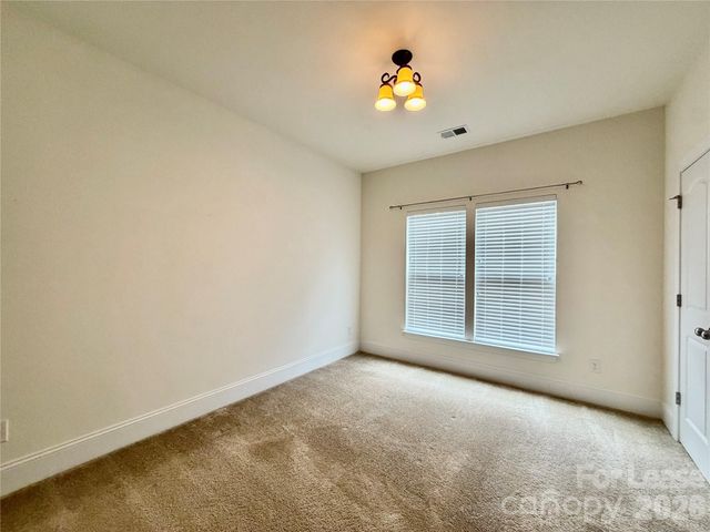 10141 Loch Lomond Drive, Charlotte, NC 28278